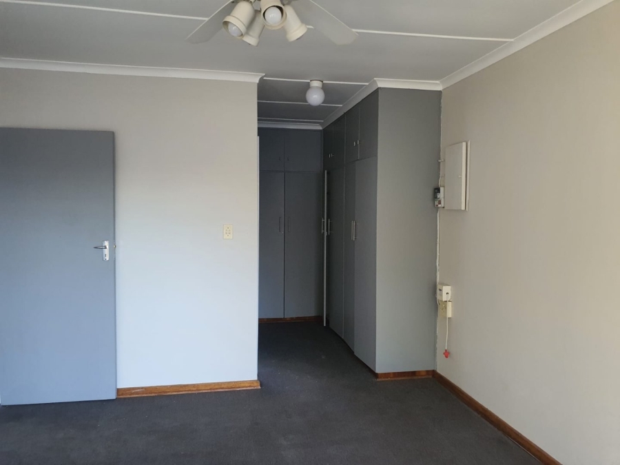 To Let 3 Bedroom Property for Rent in Fichardt Park Free State